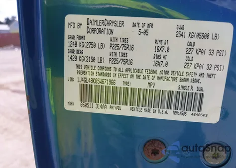 2005 Jeep Liberty Sport z USA, uszkodzony, nr VIN 1J4GL48K85W671966